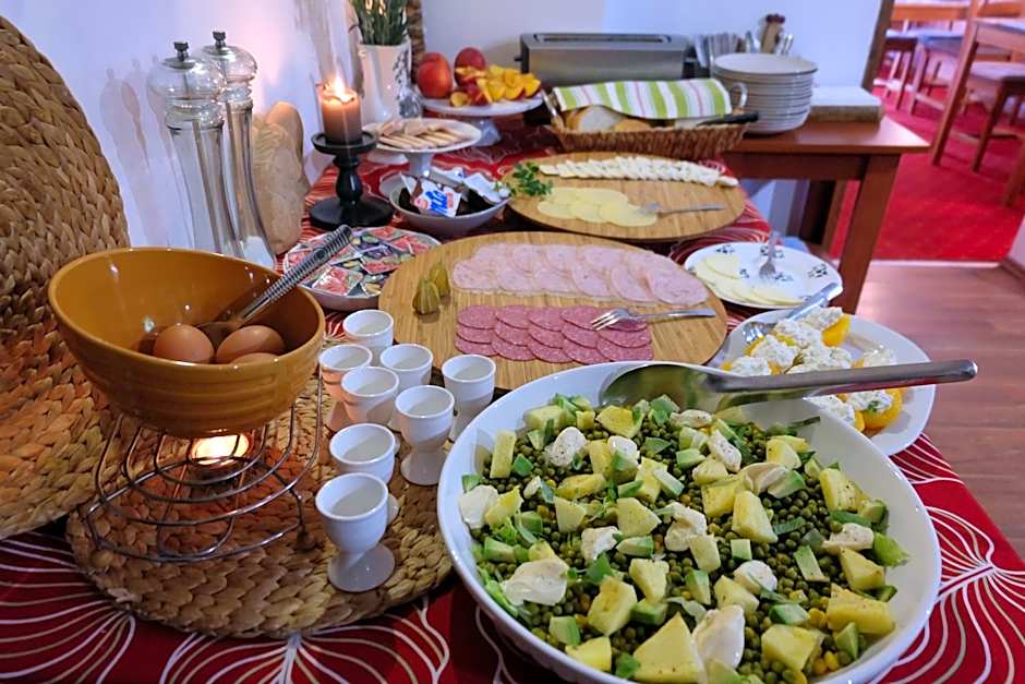 Willa Pod Aniołem - Pokoje Gościnne & Apartamenty z widokiem na góry