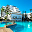 Intouriste Hôtel & Suites
