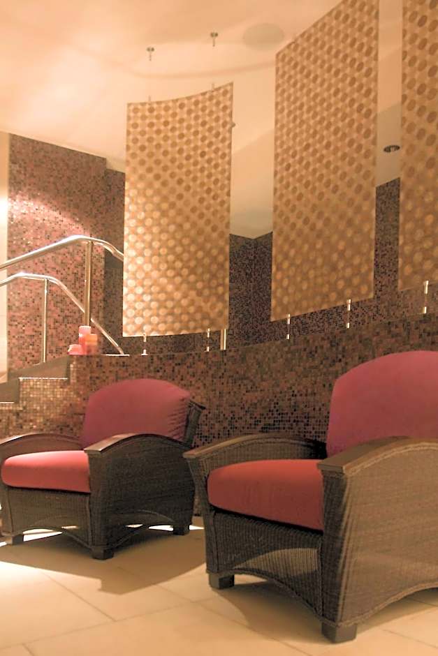 The Battle House Renaissance by Marriott Mobile Hotel & Spa