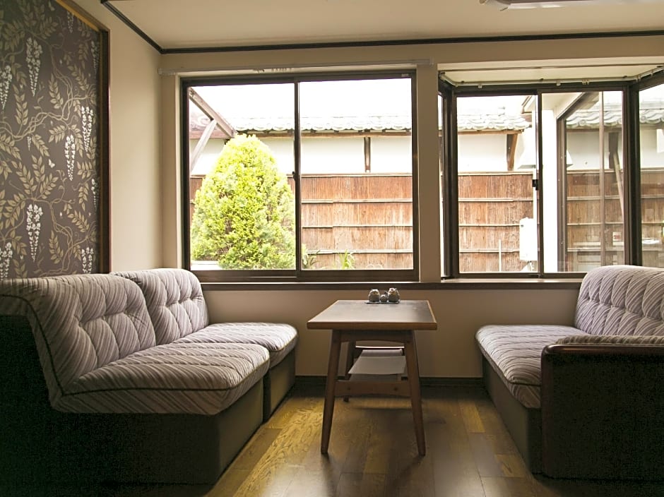 Female Only Guesthouse Tomari-ya