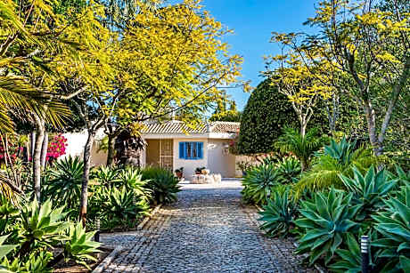 Quinta Azul - Gorgeous Apartment with Pool & Private Terrace