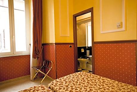 Double or Twin Room with Balcony