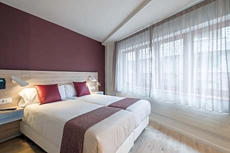 Hotel & Aparthotel Cosmos