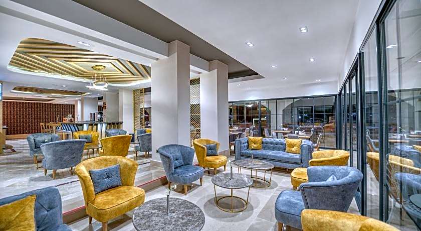 Sealife Lounge - Adult only