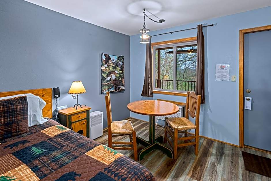The Lookout Lodge