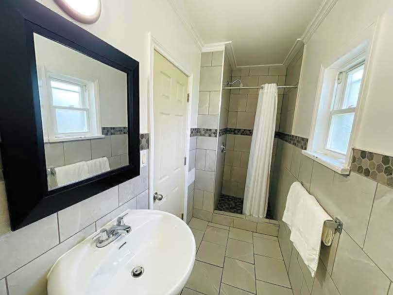 A1 Inn Niagara Falls