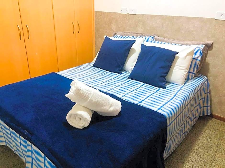 APÊ S-09 - APTO. COMPLETO NA MELHOR LOCALIZAÇÃO DA PONTA VERDE