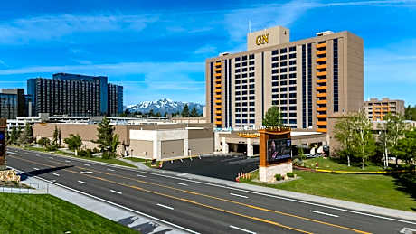 Golden Nugget Lake Tahoe Hotel & Casino