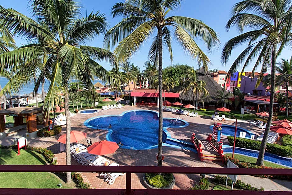 Grand Decameron Complex Bucerias, A Trademark All-Inclusive Resort