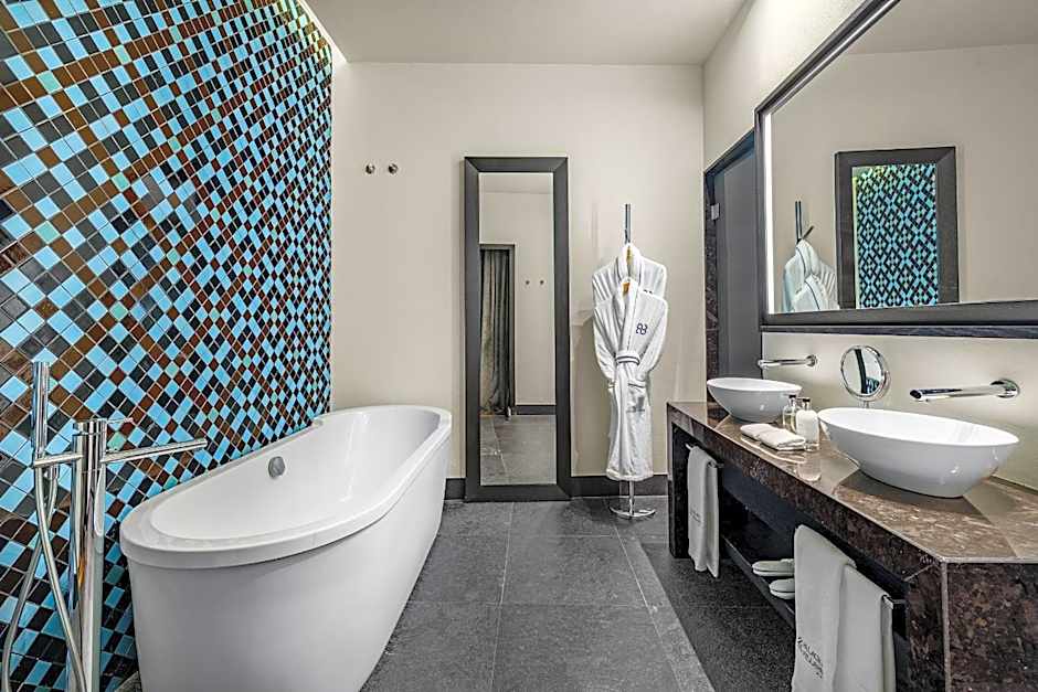 CoolRooms Palacio Villapanes 5 GL