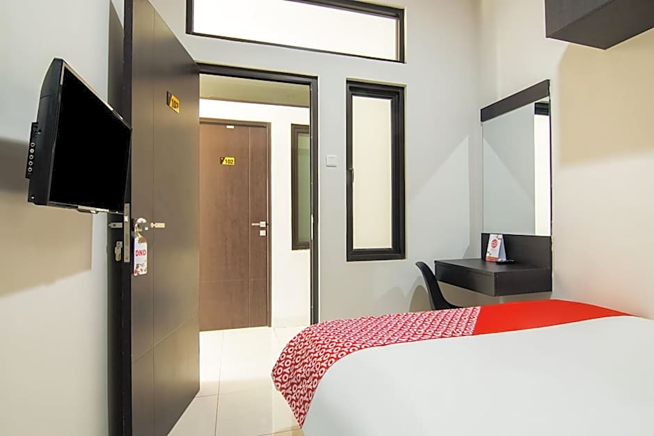 OYO 3826 Columbus Residence K11