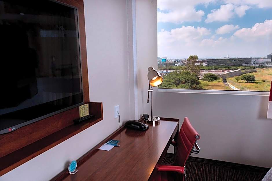 Four Points By Sheraton Queretaro Norte