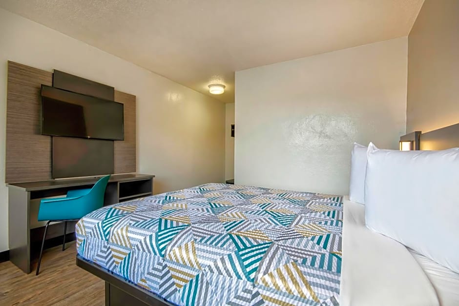 Motel 6 Santa Fe
