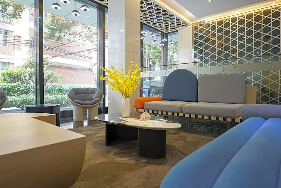 Paco Hotel Ouzhuang Metro Guangzhou-Free shuttle to Canton fair
