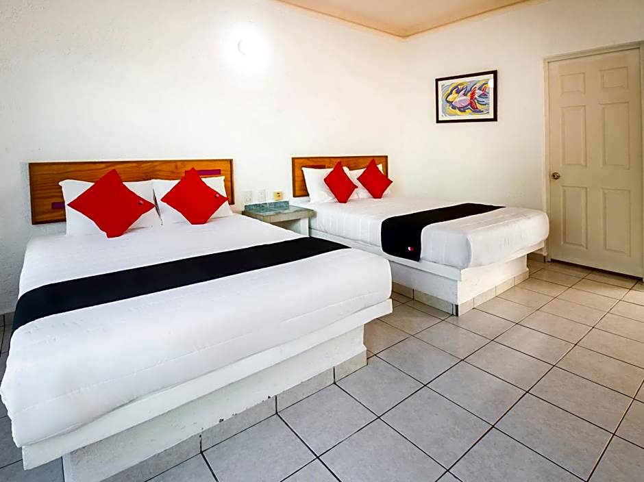 Hotel Parotas Manzanillo