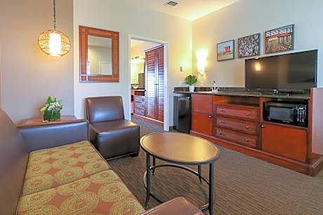 Suite King Size Bed