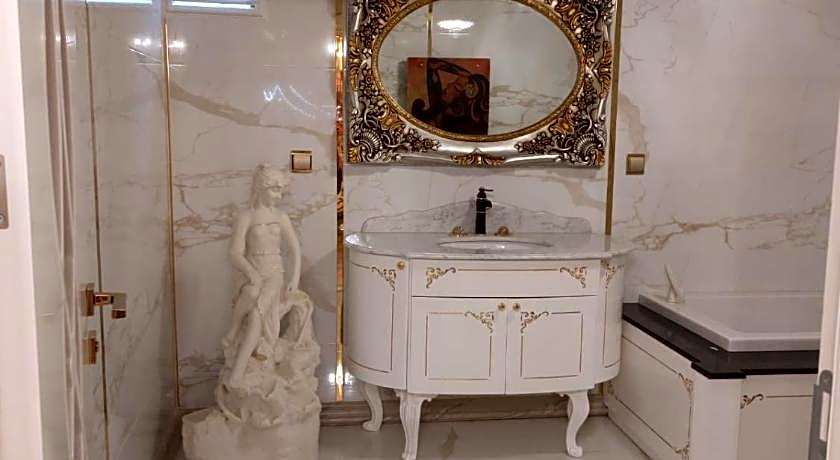 Avullar Palace Hotel