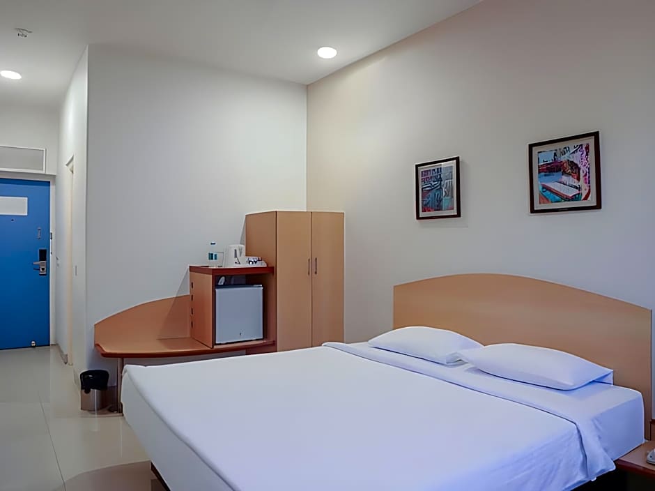 Ginger East Delhi, Vivek Vihar