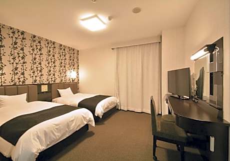 Twin Room - Non-Smoking