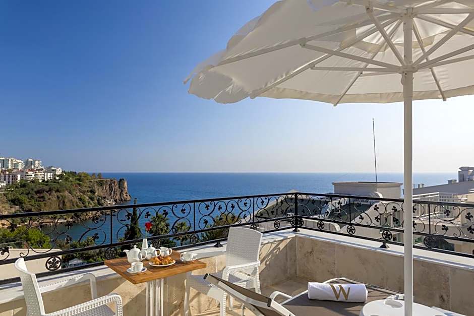 Wise Hotel & Spa - Adults Only