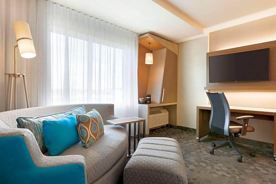 Courtyard by Marriott Boston Dedham/Westwood