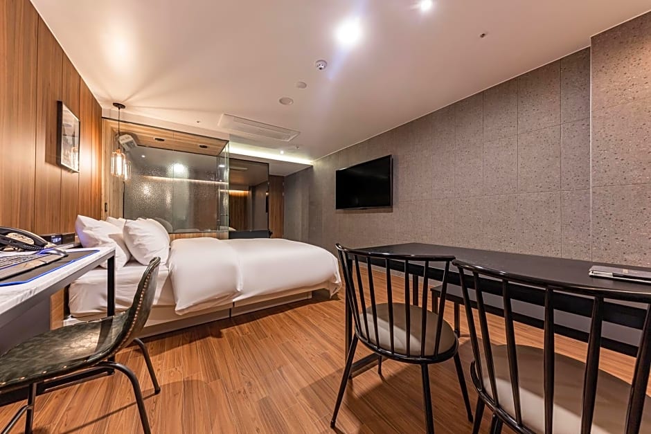 Brown Dot Hotel Seosan