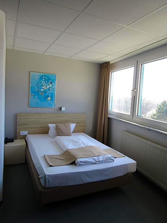 Businesshotel & Appartements Stuttgart-Vaihingen