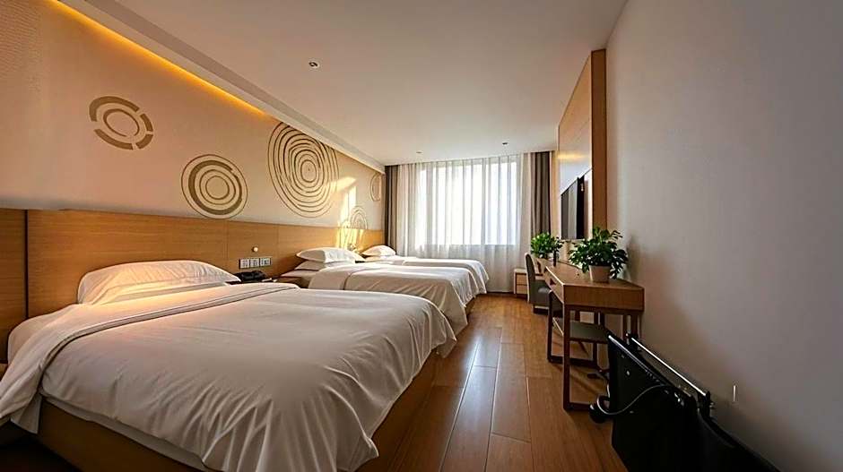 GreenTree Inn Xining Chengdong District Huangguang Yiwu Trade City Express Hotel