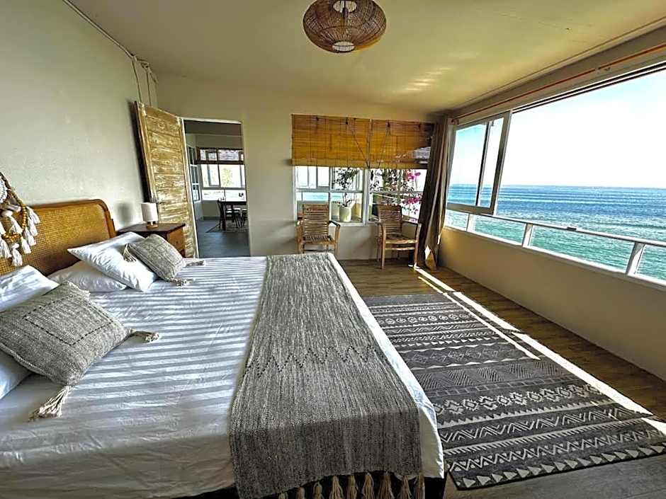 Beach front villa , All Mare 2