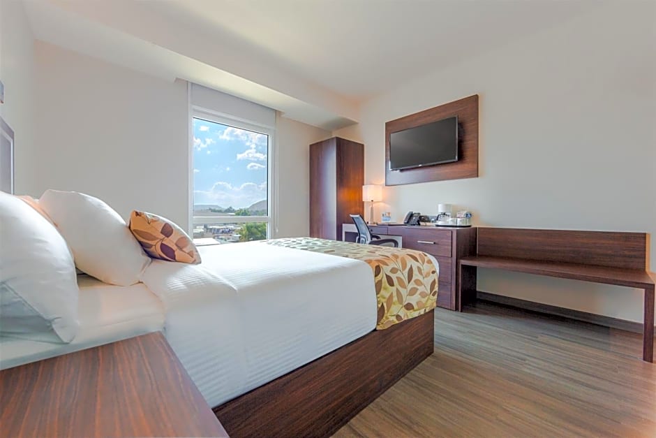 Sleep Inn Guadalajara Galerias