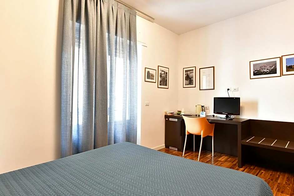 Donna Eleonora Residence