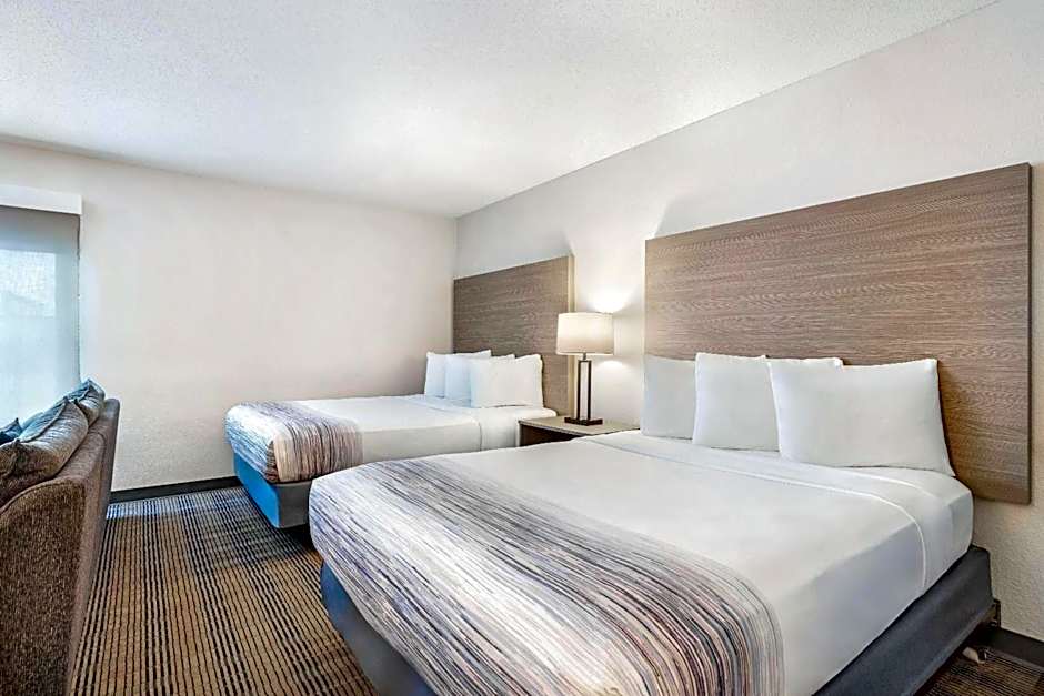 AmericInn by Wyndham Baxter Brainerd