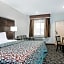 Days Inn & Suites by Wyndham Madisonville