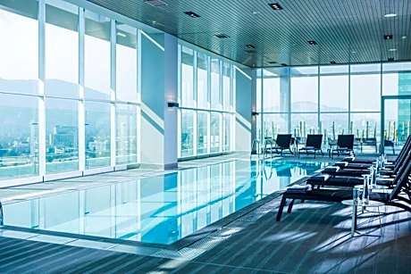 Courtyard by Marriott Santiago Las Condes