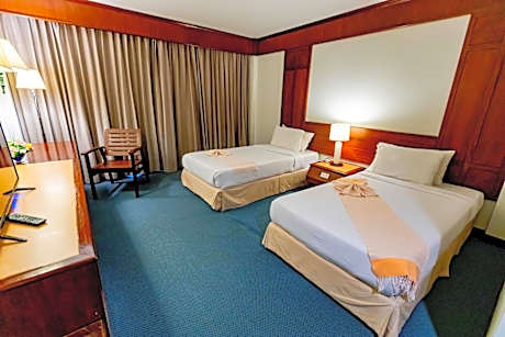 3rd Floor Economy Twin Room - No Elevator