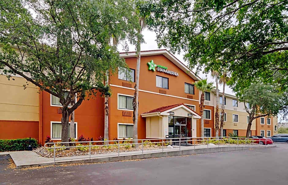 Extended Stay America Select Suites Tampa Airport Memorial – Tampa, FL