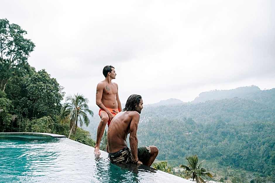 3 Bdr - Luxury Cliffside Bamboo Villa