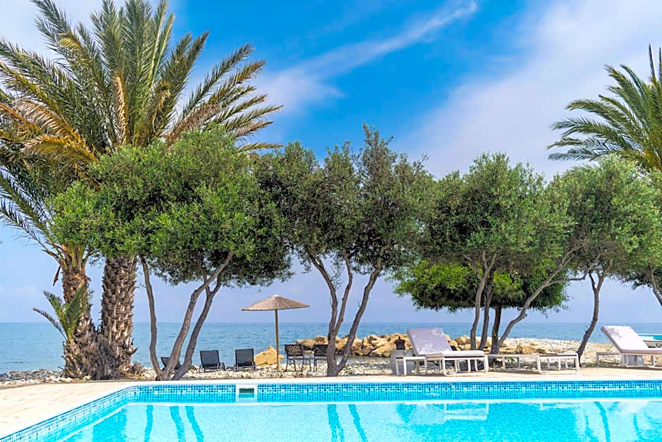 Elya Beach Luxury Suites