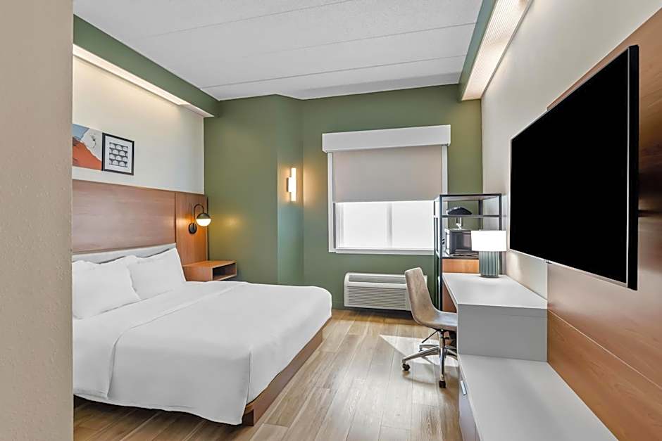 Spark by Hilton Lynchburg