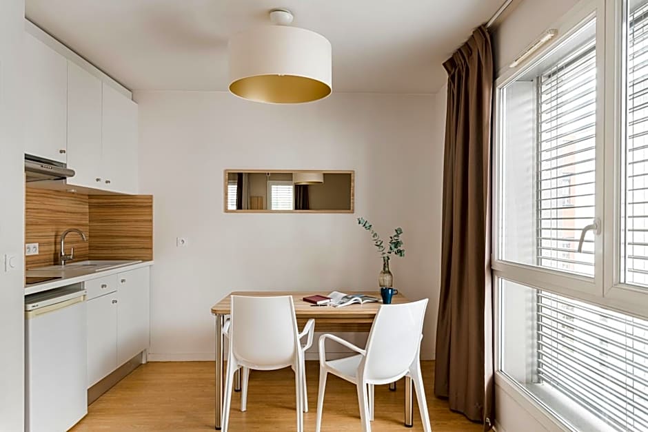Q7 Lodge Lyon 7