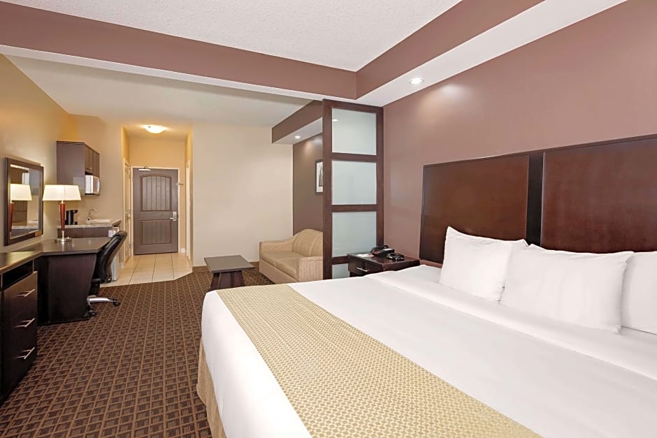 Photo 1 of 1 of 1 King Bed, Mobility Accessible
