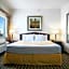 Days Inn & Suites by Wyndham Columbus NE