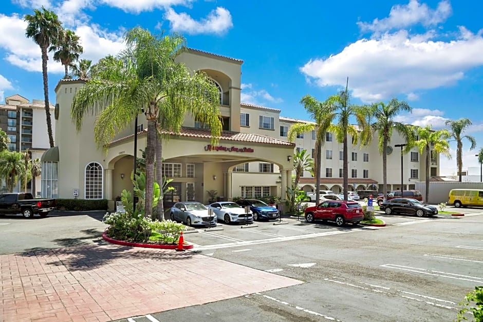 Hampton Inn By Hilton & Suites Santa Ana/Orange County Airport