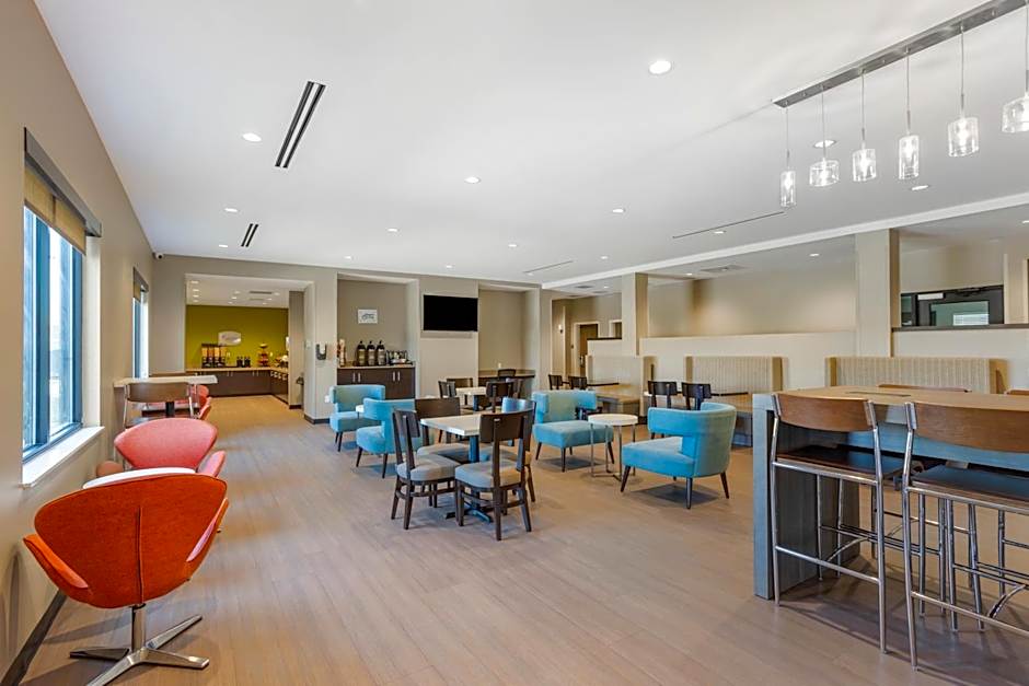 MainStay Suites North - Central York 