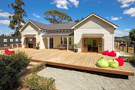 Quadruple Room with Shared Bathroom