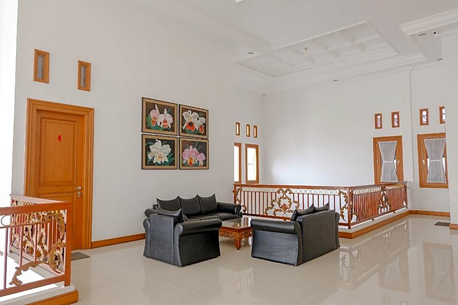 Daffi Family Residence by OYO Rooms – Malang, MO