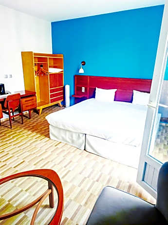 Premium Room with Double Bed