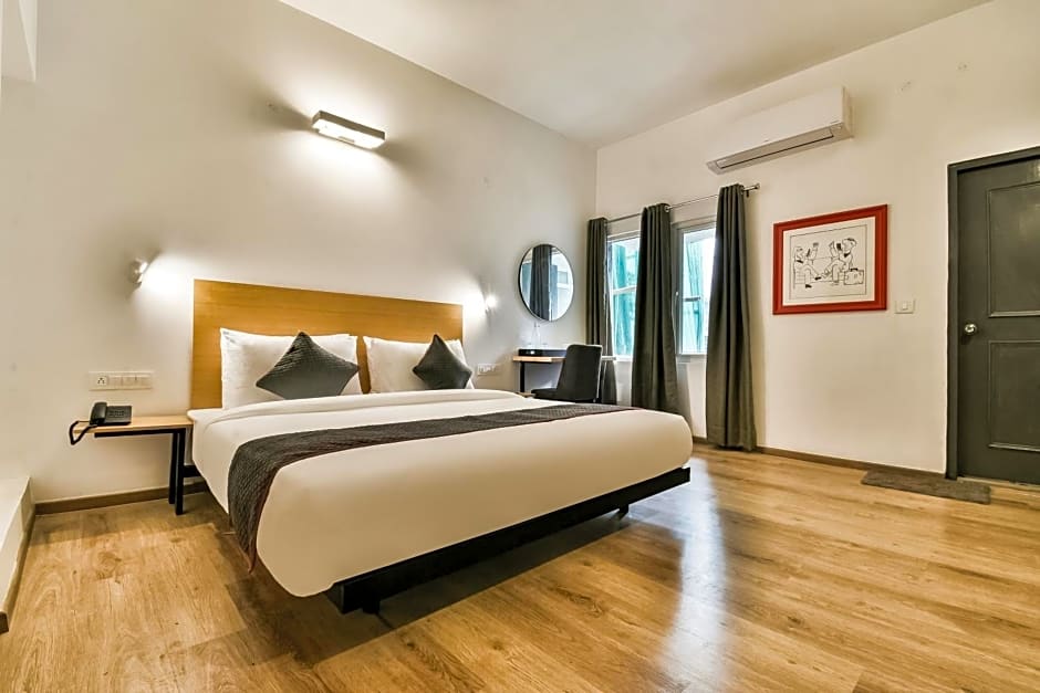 OYO Townhouse 182 Menka