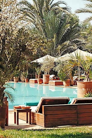 Domaine des Remparts Hotel