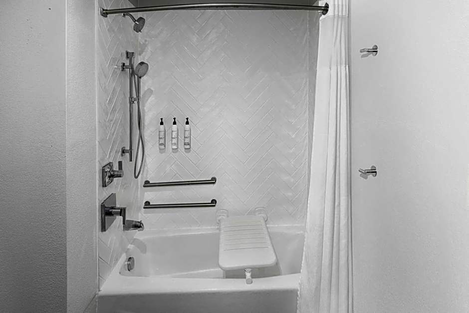 TownePlace Suites by Marriott Detroit Warren